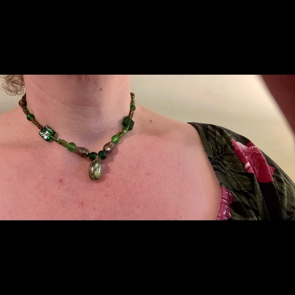 Unique Hand-beaded Necklace w Alcohol Ink Centrepiece & Unique Rear Bead Feature - Picture 5 of 11